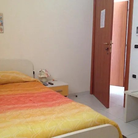 Donna Nina 3* ג'ויה טאורו