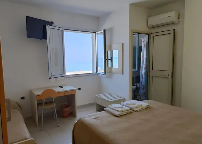 Donna Nina Bed & Breakfast 3*